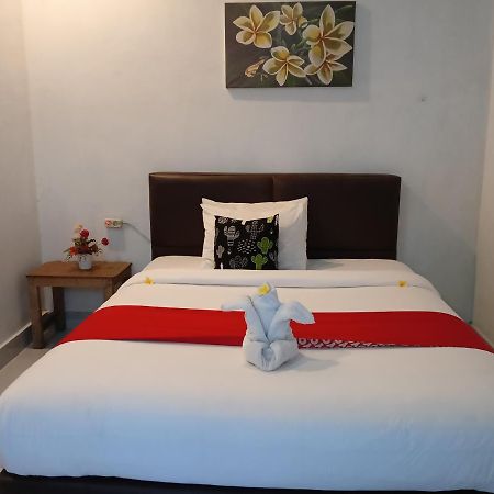 Ayu Homestay Kuta  Ngoại thất bức ảnh