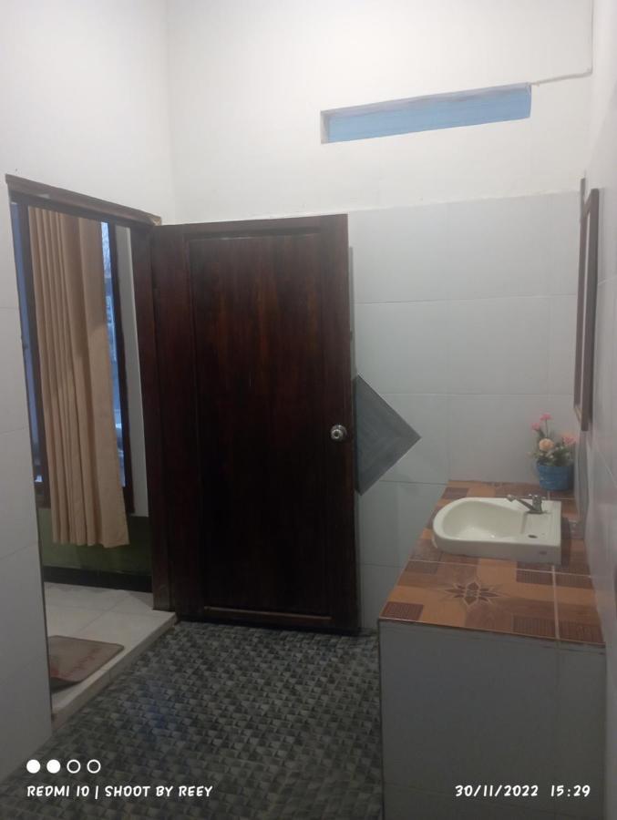 Ayu Homestay Kuta  Ngoại thất bức ảnh