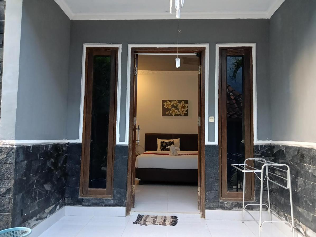 Ayu Homestay Kuta  Ngoại thất bức ảnh