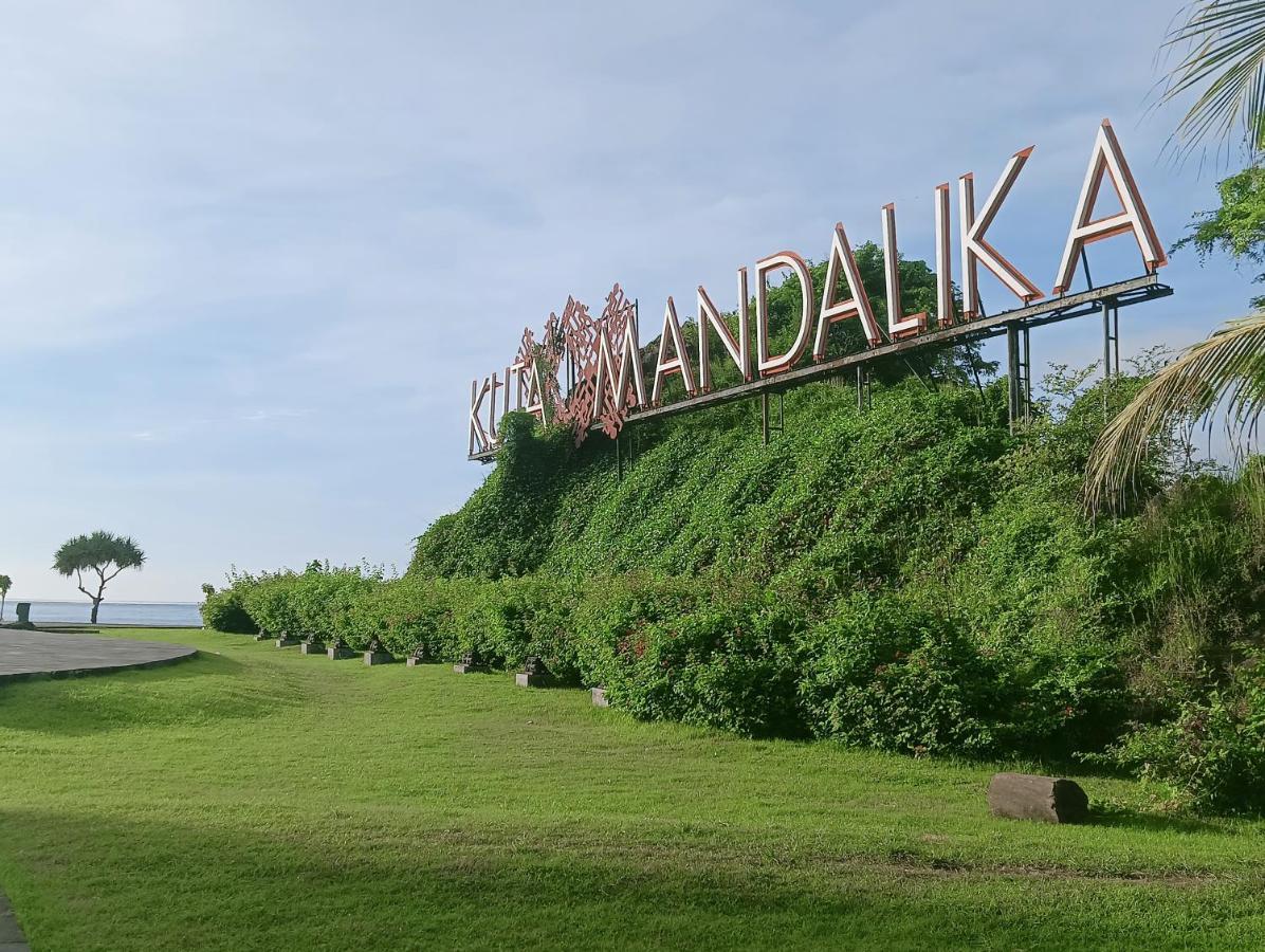 Ayu Homestay Kuta  Ngoại thất bức ảnh